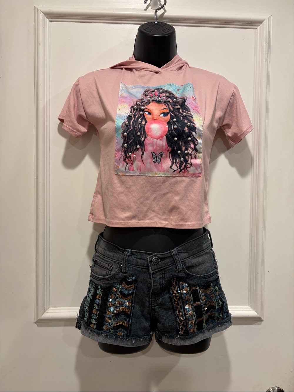 Vigoss Pink Hooded Crop Top with Bubblegum Girl Graphic